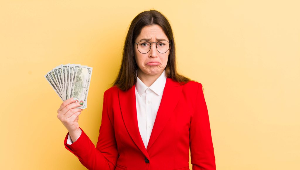 woman-with-money
